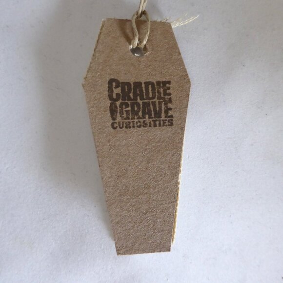 NEW OOAK  10.5” THE NUN CURIOSITIES UPCYCLED GOTHIC HALLOWEEN HORROR BUST ODDITY - Picture 13 of 13